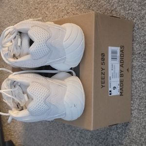 Yeezy 500